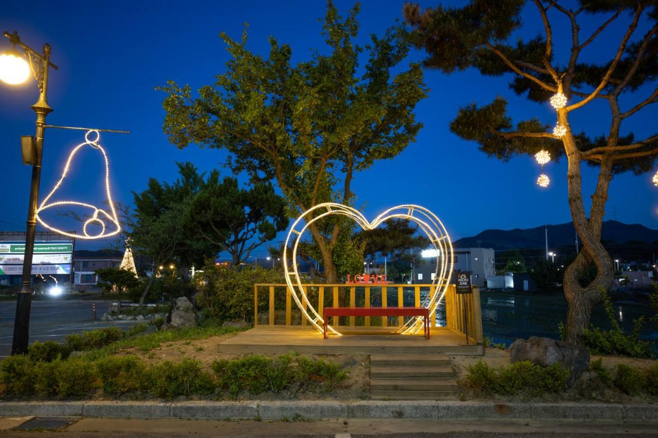 Glory Condo Dogo 牙山市 エクステリア 写真