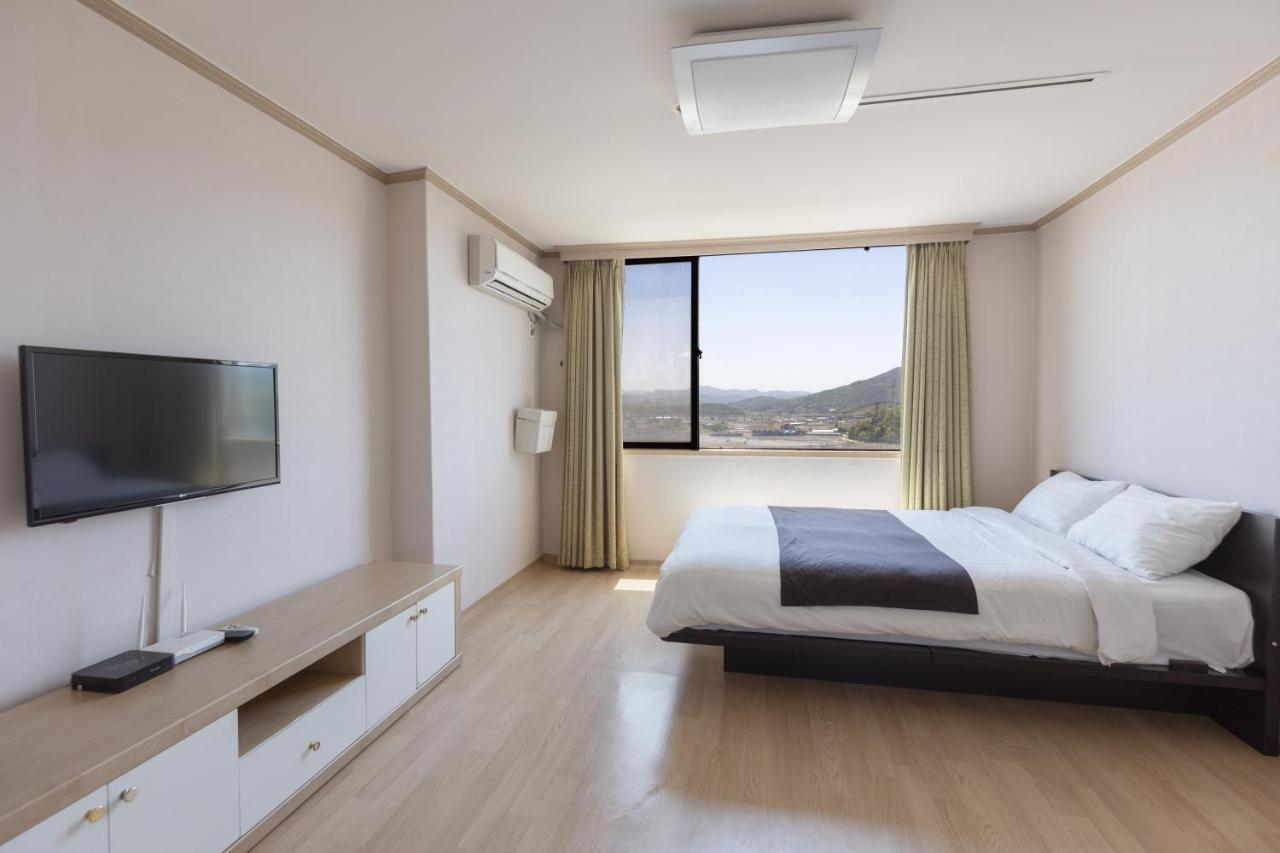 Glory Condo Dogo 牙山市 エクステリア 写真